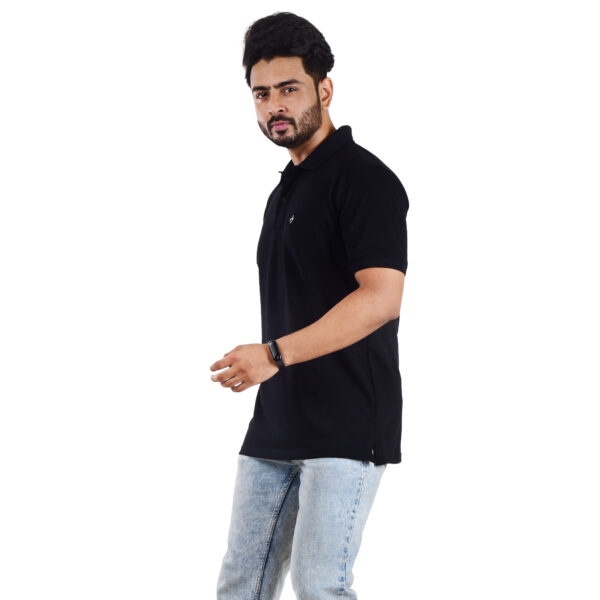 Saaz Fashion | Classic Polo & Trendy T-Shirts for Men | Black